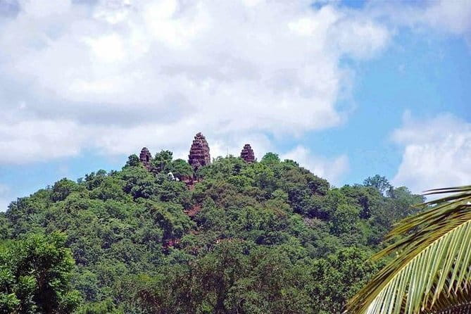 Full Day Tour from Siem Reap - Bamboo Train, Killing Cave & Sunset - The Battambang bat caves at sunset