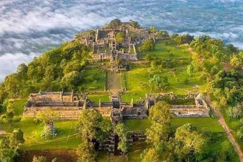 Full-Day Tour Preah Vihea & Koh Ker Temple - The guide, vehicle, and small-group advantage