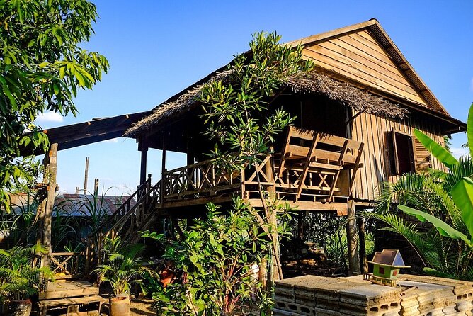 Full-day: Wat Banan. Old bamboo train. Bat Cave. Killing cave - The old bamboo train at Ou Srauo Laou