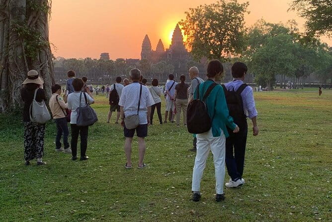 Golden Sunrise at Angkor Wat Private Guided Tour - Key things to know before booking