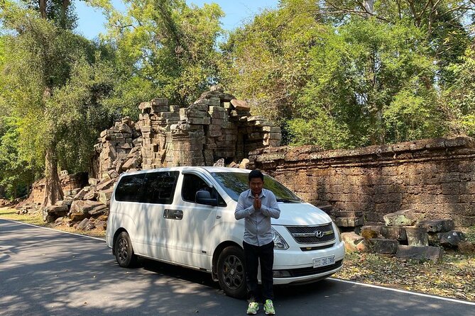 Ground Transfer/ Minivan/ Phnom Penh to Siem Reap - Choosing between a minivan and a larger car