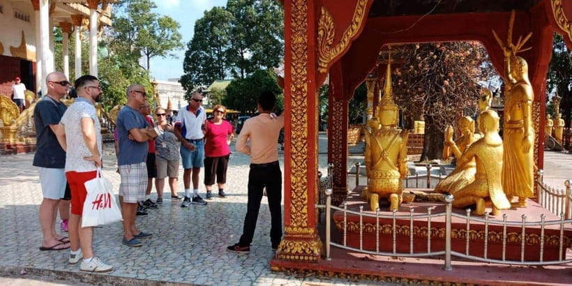 Half Day City Tour - Guides, vehicles, and the quality gap
