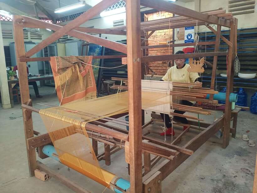 Half Day Trip: Silk Farm, Satcha, and Senteur d'Angkor Tour - Key Points Before You Book