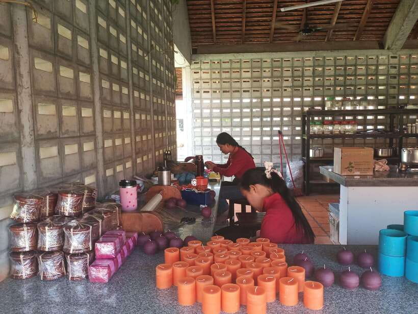 Half Day Trip: Silk Farm, Satcha, and Senteur d'Angkor Tour - Why This Four-Hour Route Works