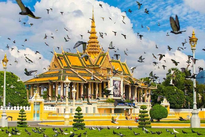 Hidden Phnom Penh City Tour, Royal Palace, Wat Phnom - Meeting at Sorya Center Point at 2:15 pm