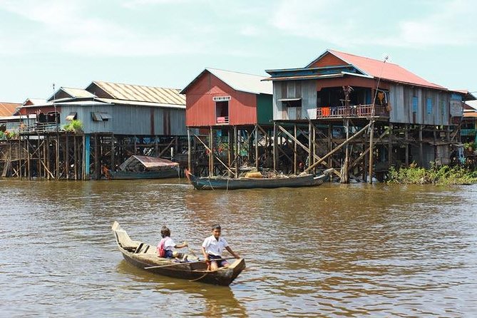Kampong Phluk Floating Village & Sunset Lake Canoe Tour - Key points about the Kampong Phluk experience