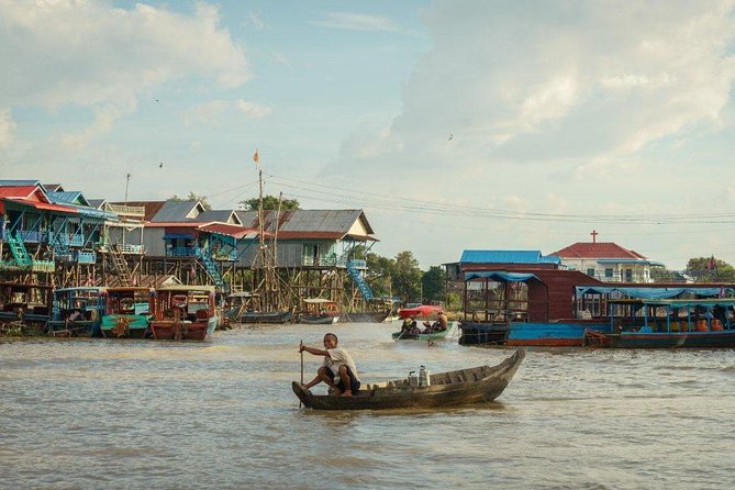 Kampong Phluk Floating Village Tour by Boat - The dry season, wet season, and what you will see
