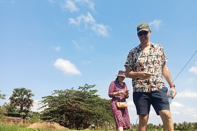 Kampot/Cambodia pepper farm . Cave. lake. Kep Crab market & more. - Phnom Chhnork cave temple and its old stone setting