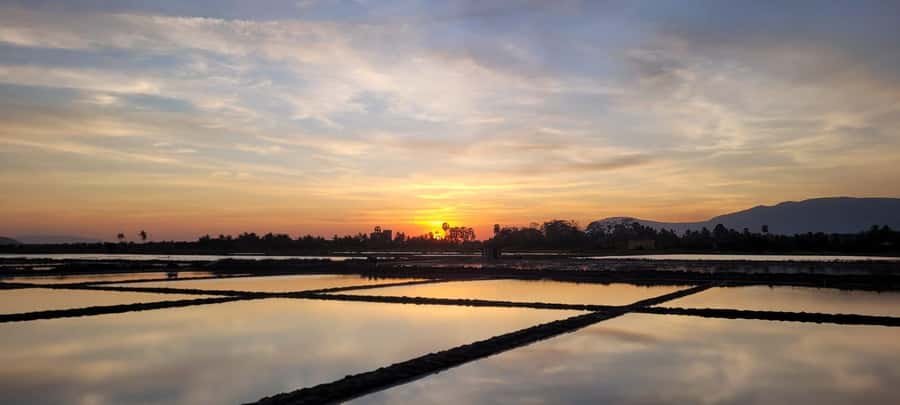 Kampot Countryside include Pepper farm, Salt field & Lake - Why this half-day trip works in Kampot