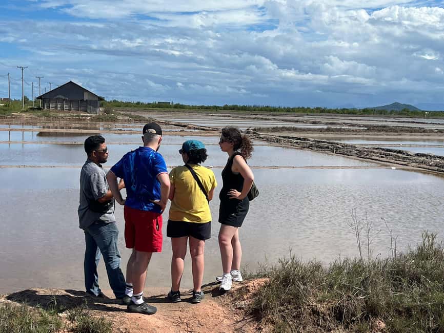 Kampot Pepper & Kep/Crab Market Tours: Salt, Secret lake - Kep Crab Market and lunch at your own expense
