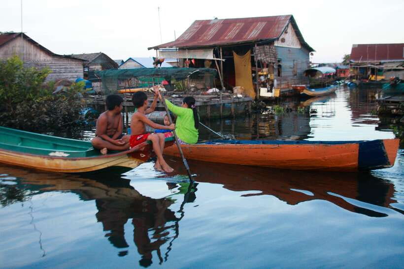 Kayaking & Floating Village in Siem Reap - Tonle Sap views and the question of sunset