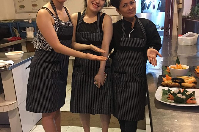 Khmer Gourmet Cooking Class - Pickup is useful, but confirm the ride home