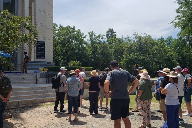 Killing Field and Genocide Museum private haft day Tour - Timing, heat, and the shape of the day