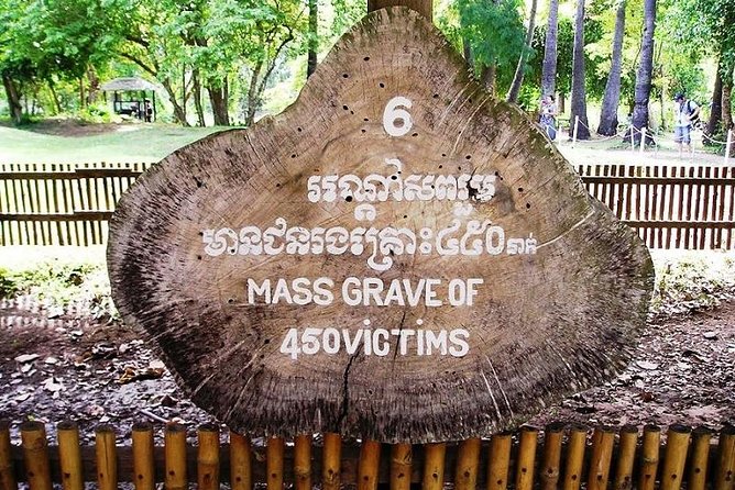 Killing Field & Paddy Rice Fields Tuk Tuk Adventure - Returning to Phnom Penh after a long day