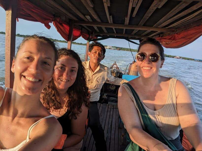Kompong Kleang Floating Village Guide Tour from Siem Reap - Leaving Siem Reap for the lake