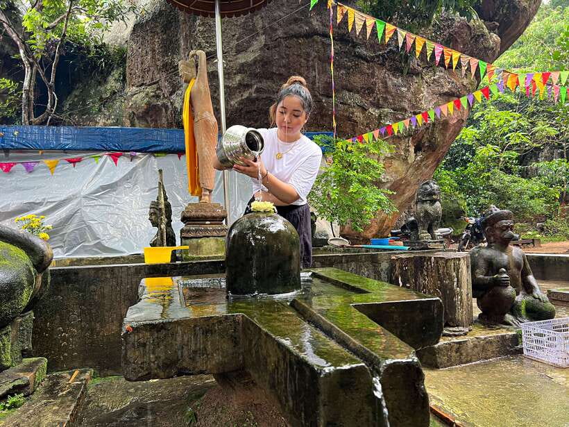 Kulen Mountain: Small-Group Tour and Picnic lunch - Picnic lunch beside Kulen Waterfall