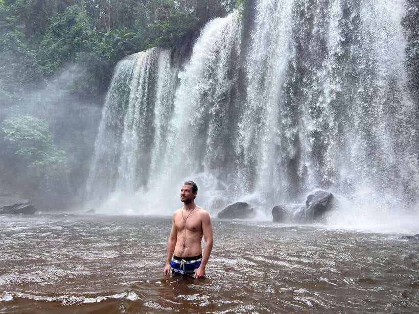 Kulen Mountain Tour with Picnic and Floating Village Sunset - Kampong Phluk by local boat