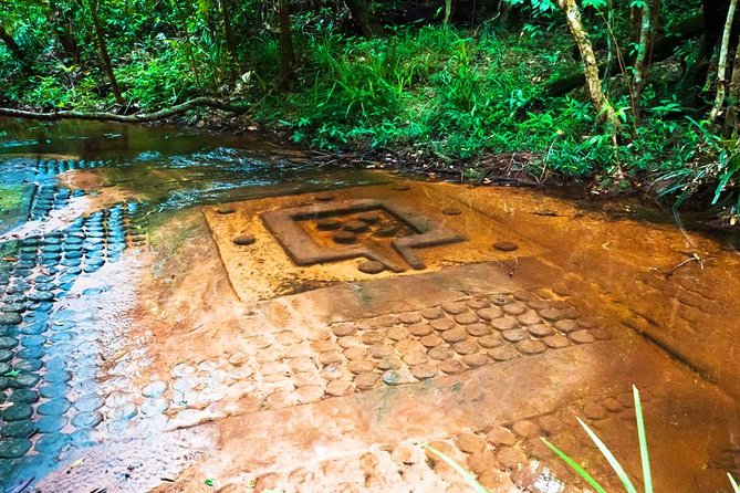 Kulen Waterfall and 1000 Lingas River Private Tour - The Two-Hour Road to Phnom Kulen
