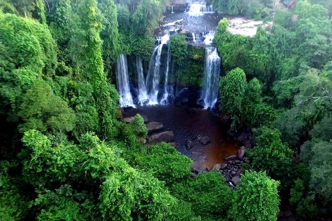 Kulen Waterfall & Kbal Spean Tour - Reaching Kulen Waterfall After the Mountain Drive