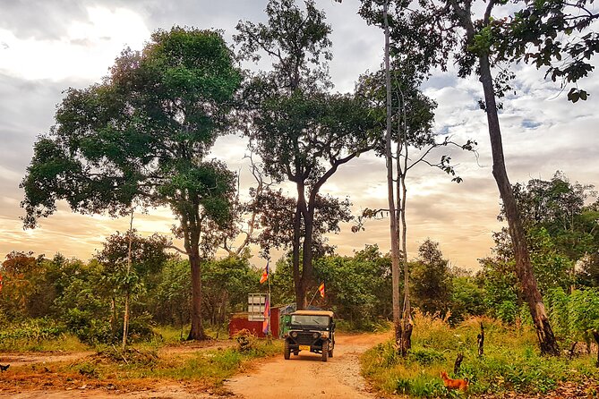 Magical Kulen Mountain by Cambodiajeep - Lunch with typical Khmer food