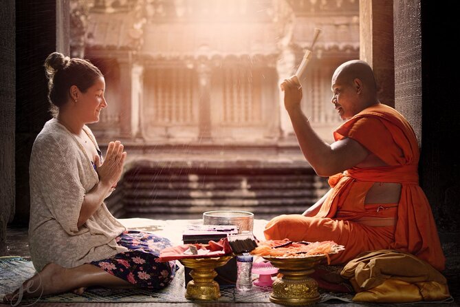 Monk Blessing Ceremony - Why this small ceremony deserves a place in Siem Reap