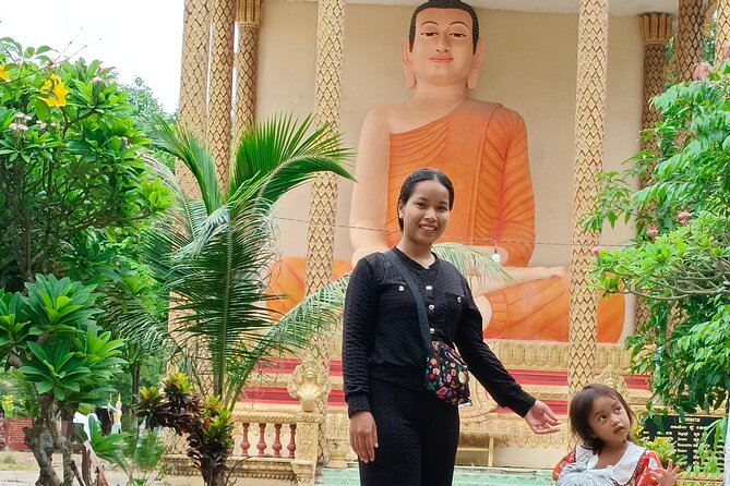 Morning Tour,Ak Phnom temple,Rice wine,Rice Paper, killing Field - A rural morning beyond central Battambang