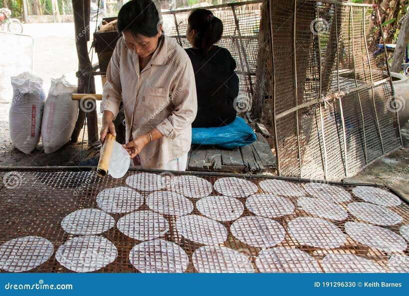 Morning Tuk tuk: City, Handicrafts, Killing field, Temples - Why this Battambang tuk tuk morning works