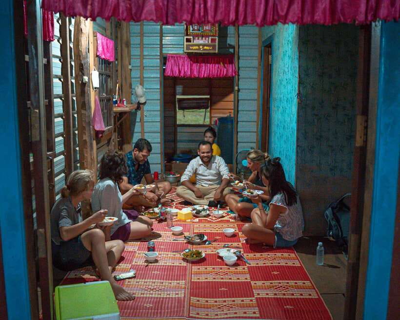 Old Siem Reap Sunset Food Tour by Tuk-Tuk - Who should book this evening
