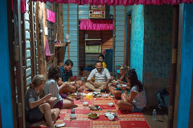 Old Siem Reap Sunset Food Tour by Tuk-tuk - Guides are central to the experience