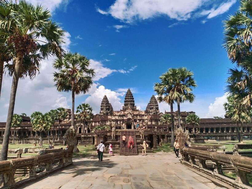 One Day Angkor Wat Trip with Sunrise - Passing through Angkor Thom’s South Gate