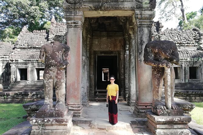 One Day Angkor World Heritage Tour - The comfort of a private car in Cambodia’s heat