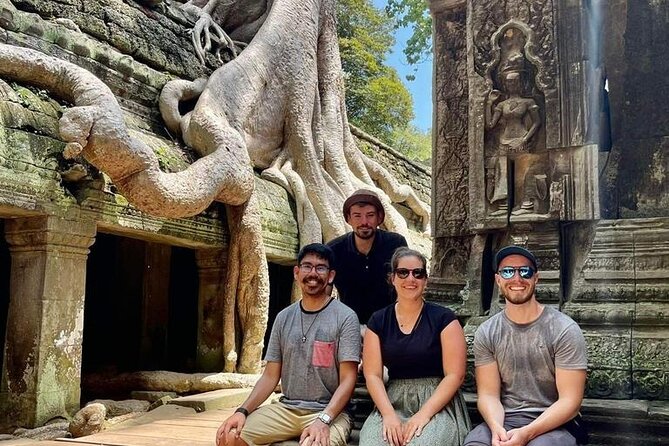 One Full Day Private tour of Angkor Wat, Ta Prohm, Angkor Thom & Banteay Srie - The long reach to Banteay Srei