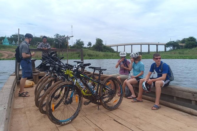 Oudong Mountain And Floating Village Cycle Tour - Riding beside Tonle Sap’s floating villages
