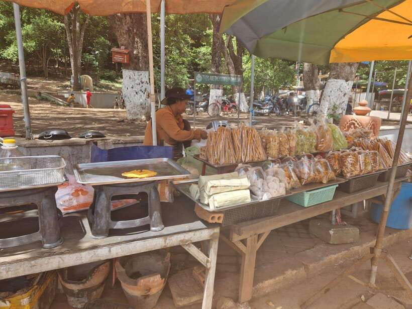 Oudong Mountain - Phnom Penh Former Capital Private Day Tour - The Guides Make the Difference