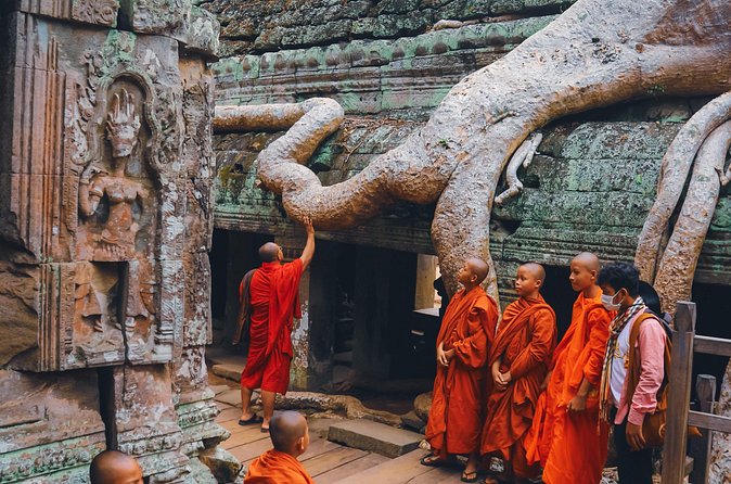 Personalised Angkor Wat Sunrise Tour by TukTuk - Bayon’s stone faces are the morning’s great surprise