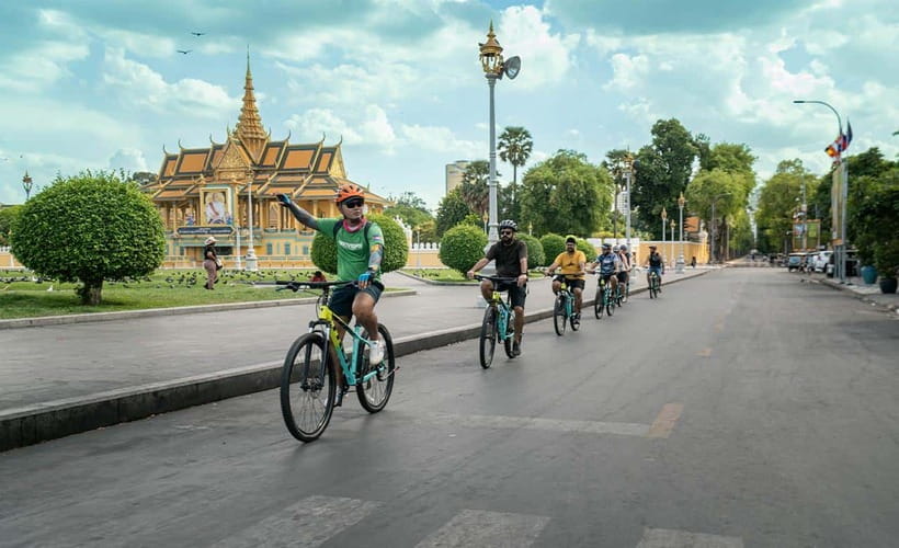 Phnom Penh: Bike & Boat Tour / E-Bike Available - Prek Bongkong Pagoda and Buddhist insight