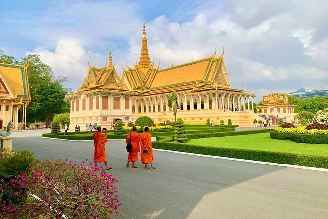 Phnom Penh Full Day Private Tour Included All Admission Tickets - Tuol Sleng: a museum that requires time and care