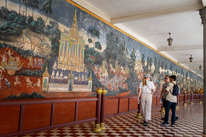 Phnom Penh Historical Tour - The Royal Palace and Silver Pagoda
