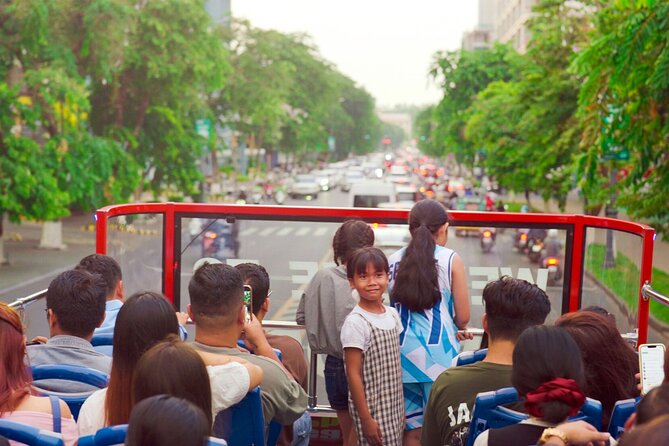 Phnom Penh Hop-on Hop-off Bus with Free Boat Cruise 1 Day Pass - Independence Monument and the Sihanouk statue