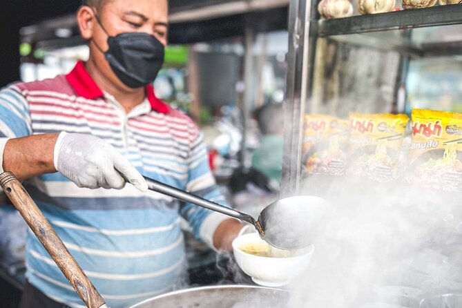 Phnom Penh Morning Market & Food Tour by Tuktuk - Includes All Food & Drinks! - Why this morning works so well in Phnom Penh