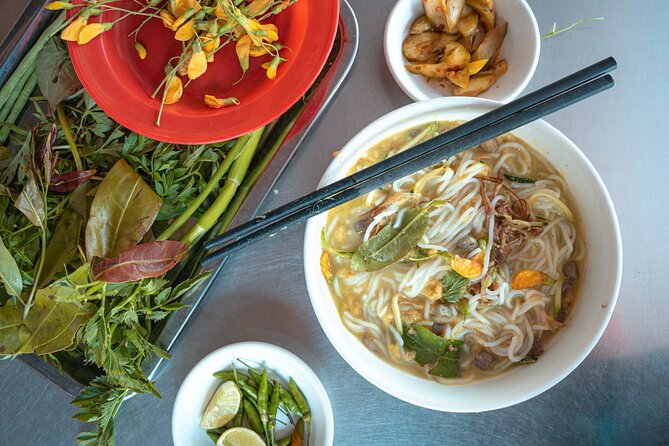 Phnom Penh’s Culinary Underground: Local Food Tour by Tuk-tuk - Beer, soft drinks, and the final cocktail