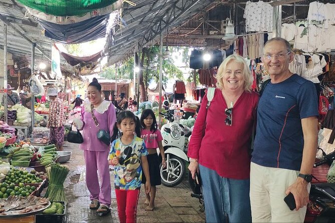 Phnom Penh’s Hands-On Khmer Cooking Class in the Countryside - Shopping at the Arey Ksat Market
