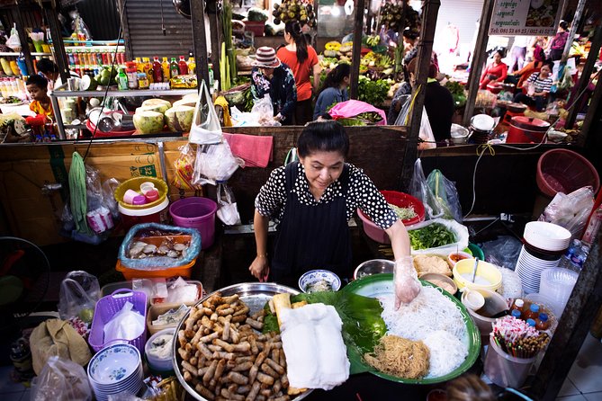 Phnom Penh's Morning Market and Street Art Tour by Tuk tuk - Why start with Phnom Penh’s local markets?