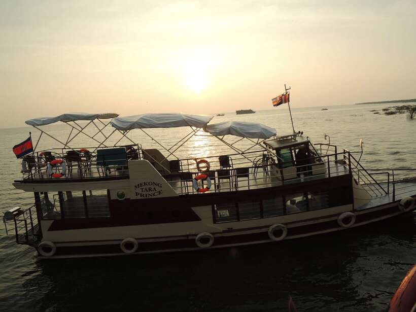 Phnom Penh to Siem Reap cruise/land tour (one way) - Key points before you book