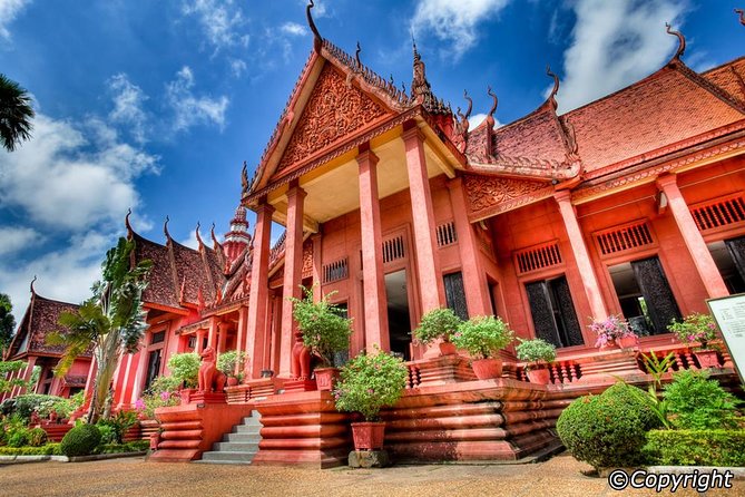Phnom Penh Tours and Mekong River cruise - The Mekong at sunset: a gentle final hour
