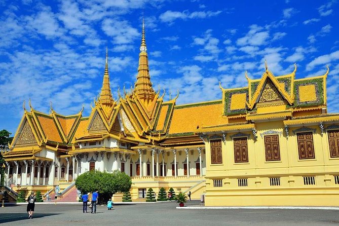 Phnom Penh Vital Discovery-Full Day Tour (Including all services) - A private start with room to adjust
