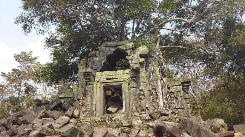 Prasat Thom, Koh Ker Group & Beng Mealea Full-Day Tour - The long road from Siem Reap to Koh Ker