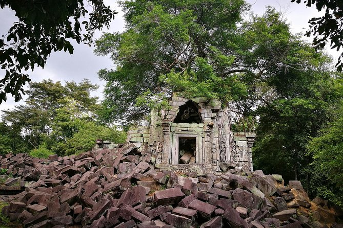 Preah Vihear, Koh Ker & Beng Mealea Tour - Beng Mealea and the pleasure of unfinished ruins