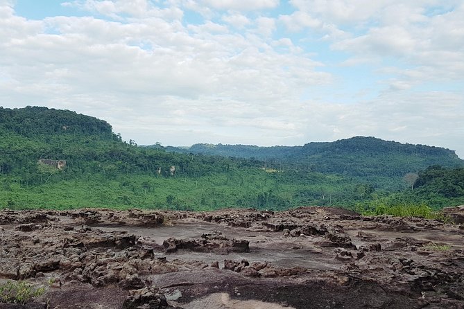 Private 1Day Tour: Kulen mountain, Beng Mealea, - Cooling off at Kulen’s waterfall