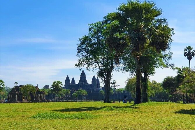 Private 2 Days Angkor Wat Sunrise and Discover all Major Temples - Preah Khan shows Jayavarman VII at full scale